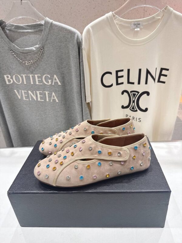 Балетки замшевые ALAIA в стиле Мэри Джейн