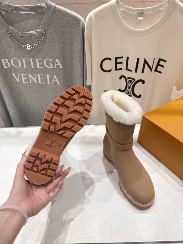 Сапоги Louis Vuitton