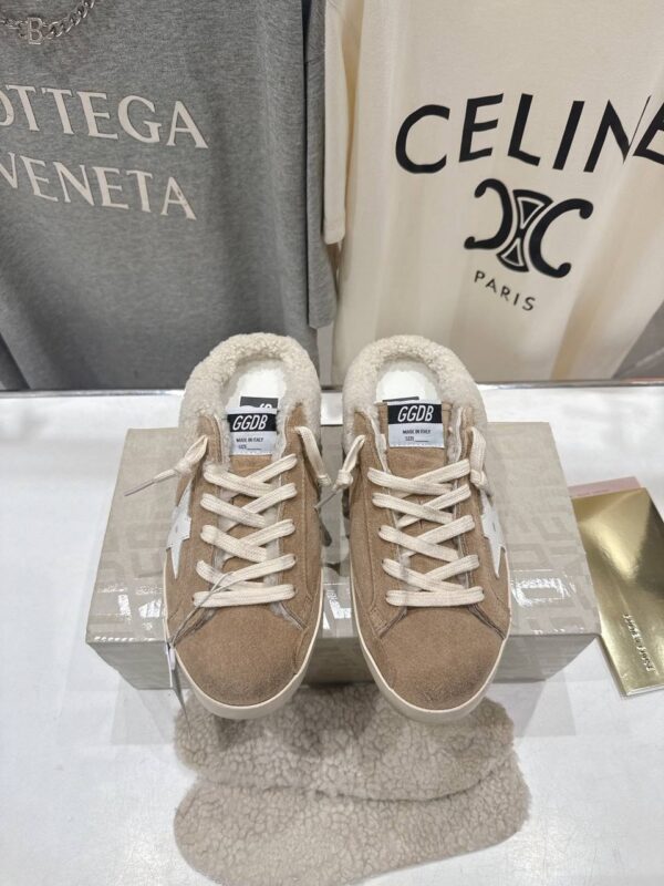 Кроссовки низкие Golden Goose