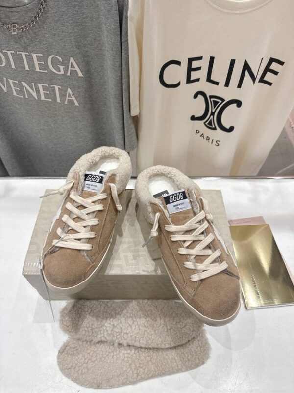 Кроссовки низкие Golden Goose