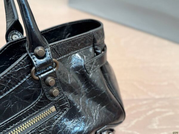 Сумка Balenciaga