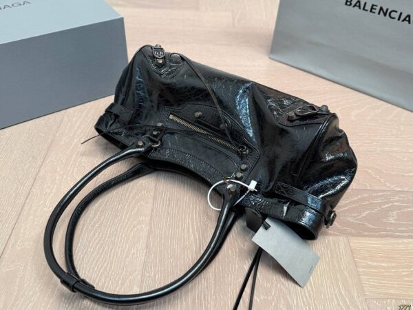 Сумка Balenciaga