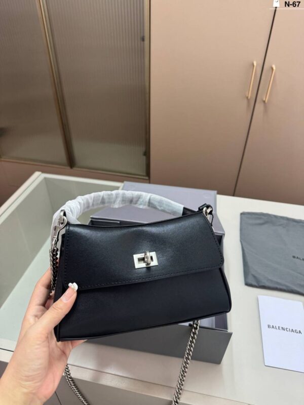 photo_2026-02-06_13-48-48 Сумка Balenciaga