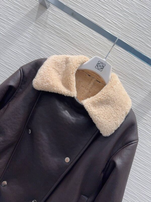 Куртка с мехом короткая Loewe