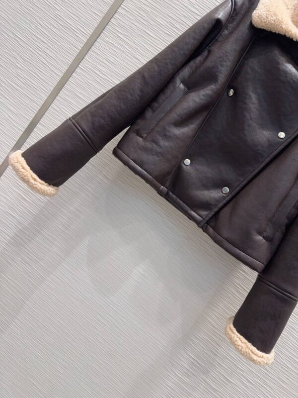 Куртка с мехом короткая Loewe