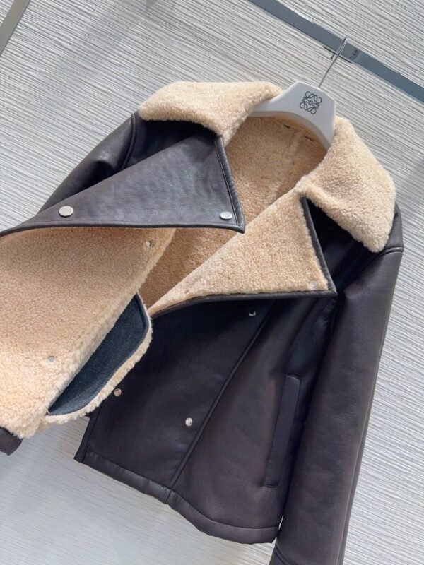 Куртка с мехом короткая Loewe