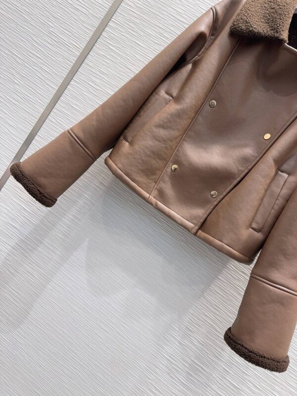 Куртка с мехом короткая Loewe