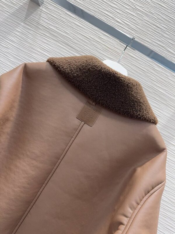 Куртка с мехом короткая Loewe