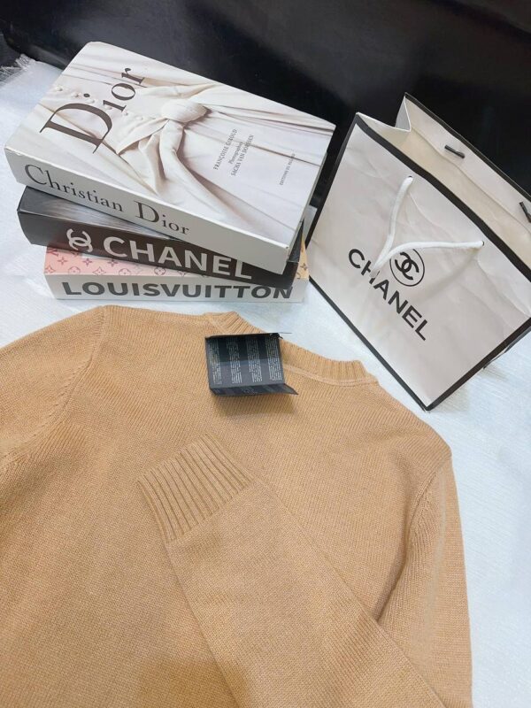 Джемпер Prada