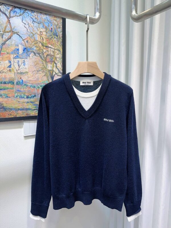 photo_2026-02-08_14-47-26 Джемпер Miu Miu