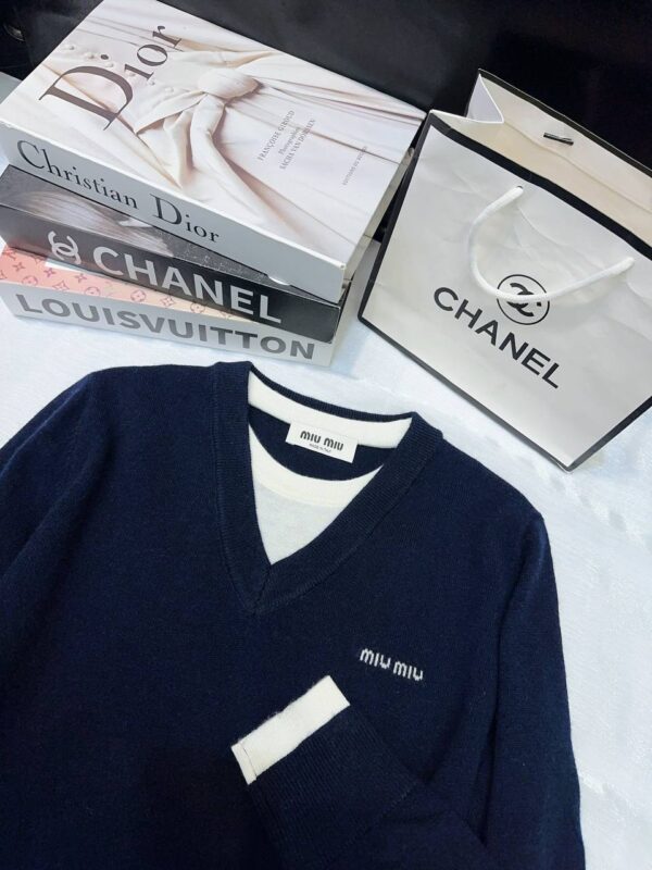 photo_2026-02-08_14-47-30 Джемпер Miu Miu