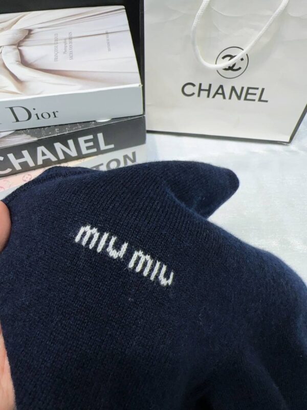 photo_2026-02-08_14-47-32 Джемпер Miu Miu