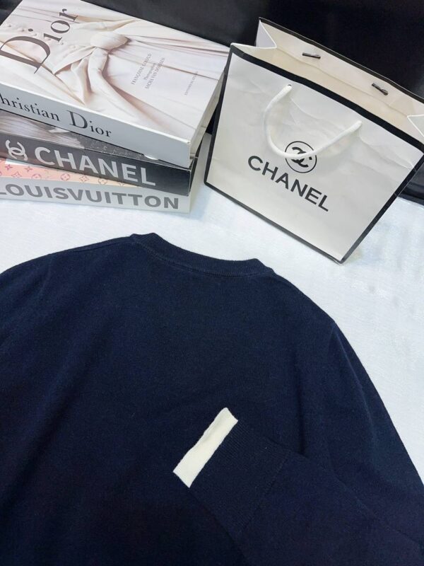 photo_2026-02-08_14-47-35 Джемпер Miu Miu