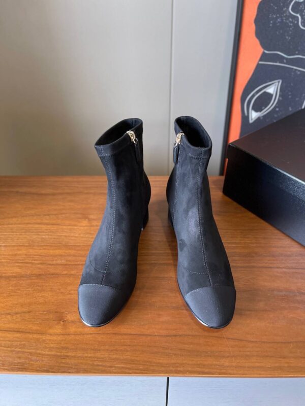 Ботильоны замшевые Chanel