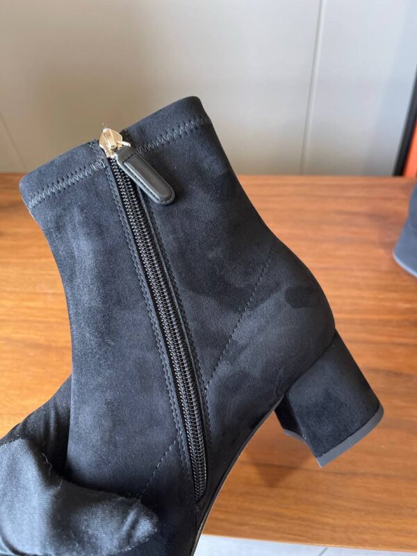 Ботильоны замшевые Chanel