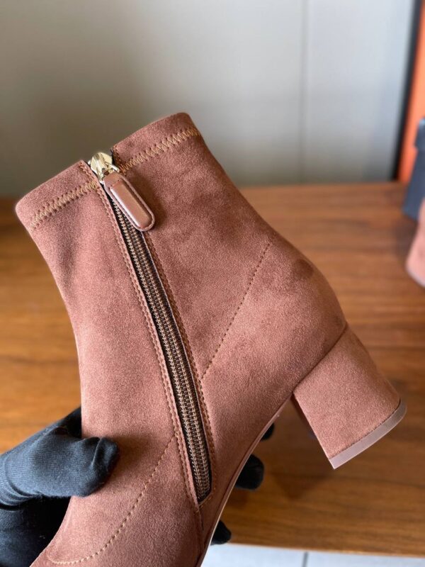 Ботильоны замшевые Chanel