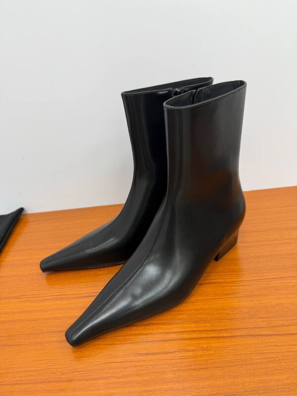 Ботильоны Saint Laurent