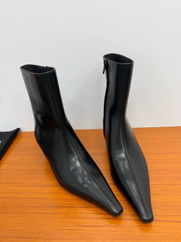 Ботильоны Saint Laurent