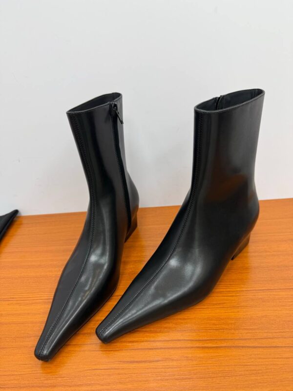 Ботильоны Saint Laurent