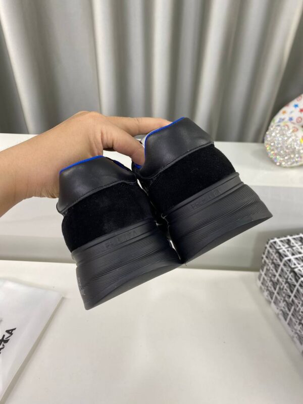 Кроссовки Premiata