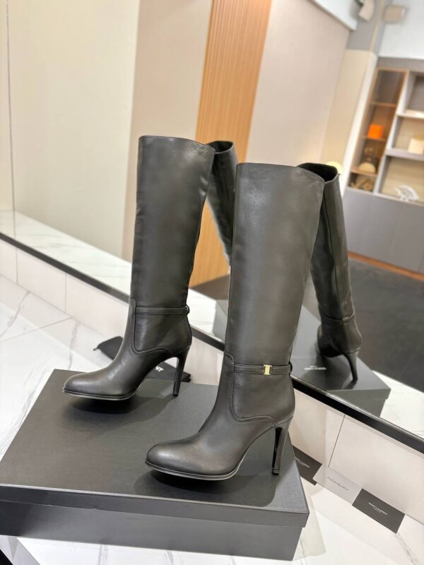 photo_2026-02-14_07-23-18 Сапоги Saint Laurent