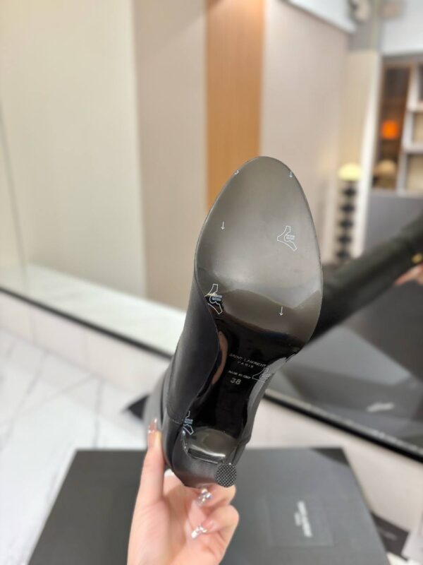 photo_2026-02-14_07-23-28 Сапоги Saint Laurent