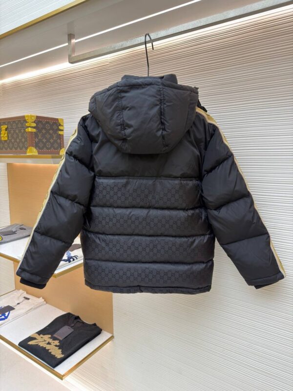 photo_2026-02-15_07-18-08 Пуховик короткий Gucci