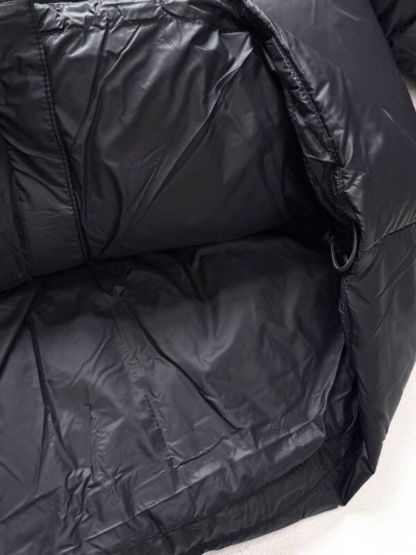 Пуховик короткий Balenciaga