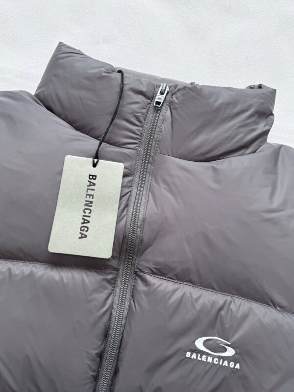 Пуховик короткий Balenciaga