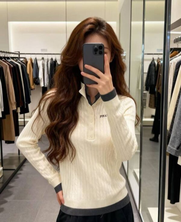 Джемпер Prada