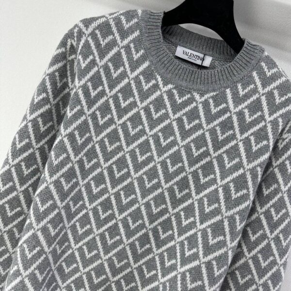 Джемпер Valentino