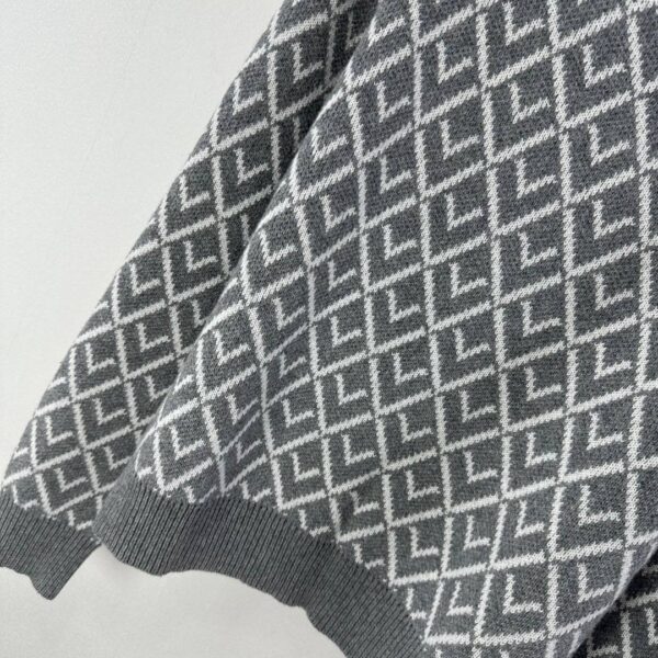 Джемпер Valentino