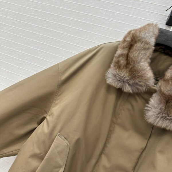 photo_2026-02-17_06-19-46 Пуховик короткий The Row