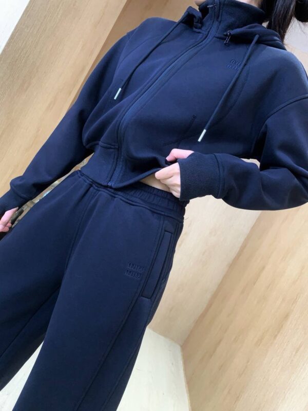 photo_2026-02-19_15-17-50 Костюм Miu Miu