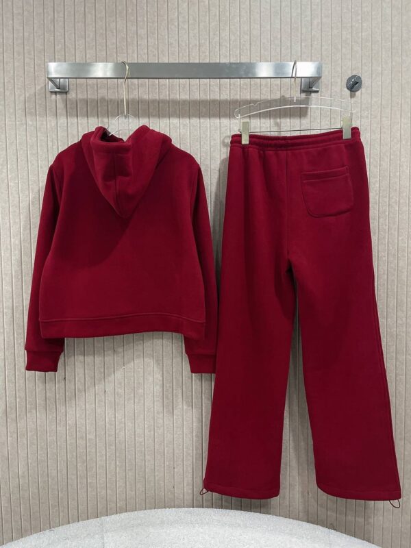 photo_2026-02-20_06-41-38 Костюм Miu Miu