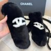Варежки Chanel