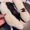 Варежки Chanel