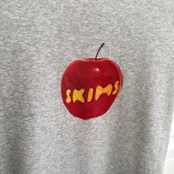 Футболка Skims