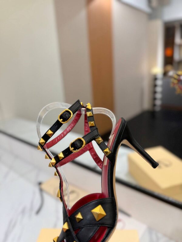 Туфли Valentino