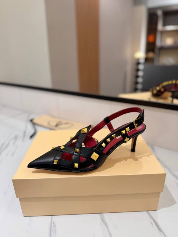 photo_2026-02-27_05-40-10 Туфли Valentino