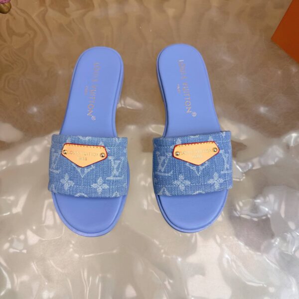 Шлепанцы Louis Vuitton