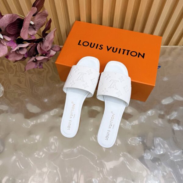 Шлепанцы Louis Vuitton