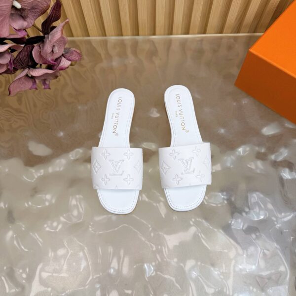 Шлепанцы Louis Vuitton