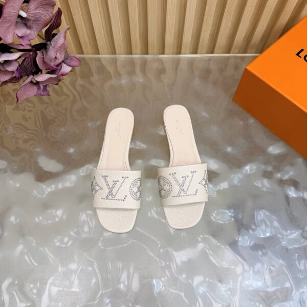 Шлепанцы Louis Vuitton