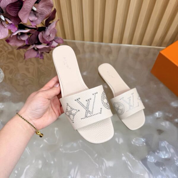 Шлепанцы Louis Vuitton
