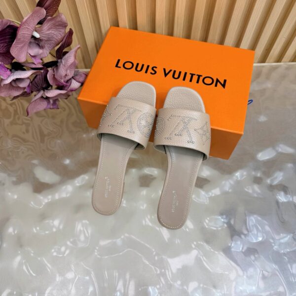 photo_2026-02-28_04-21-31 Шлепанцы Louis Vuitton