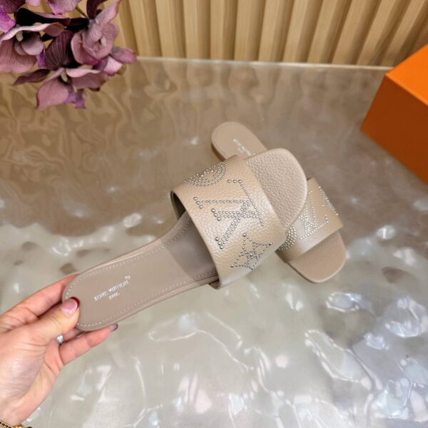 photo_2026-02-28_04-21-42 Шлепанцы Louis Vuitton