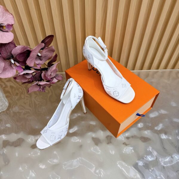 Босоножки Louis Vuitton