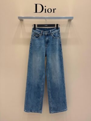 102ee303-ab37-4ef6-9725-744927c6ae6d Джинсы Dior