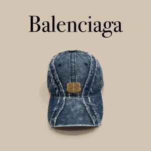 30294428-400c-42b8-b12a-d5574ee13ed1 Кепка Balenciaga